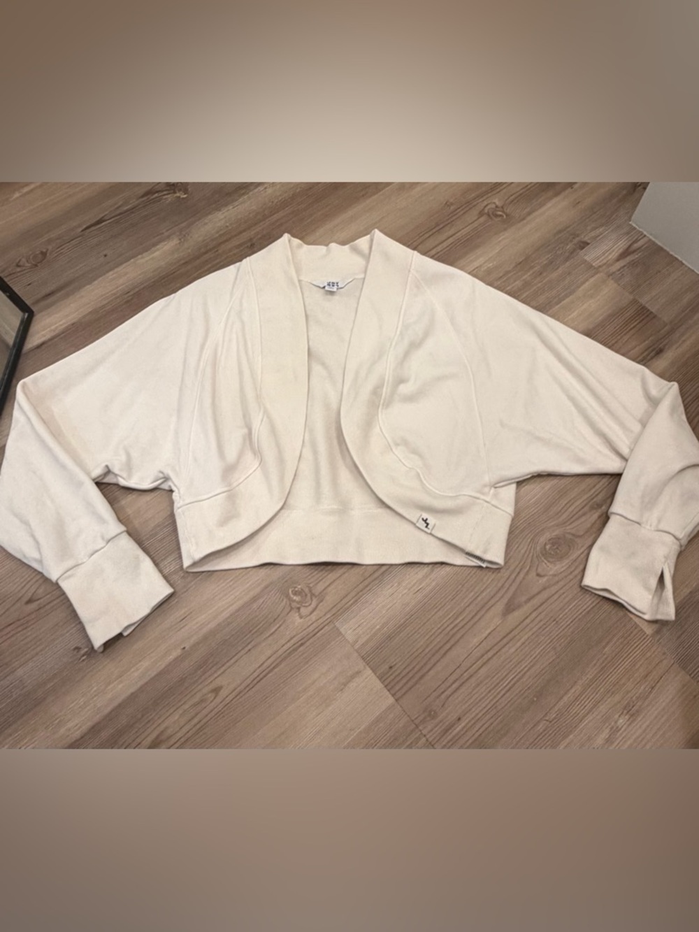 Joylab Cream Cropped Shrug/Bolero-Size M
